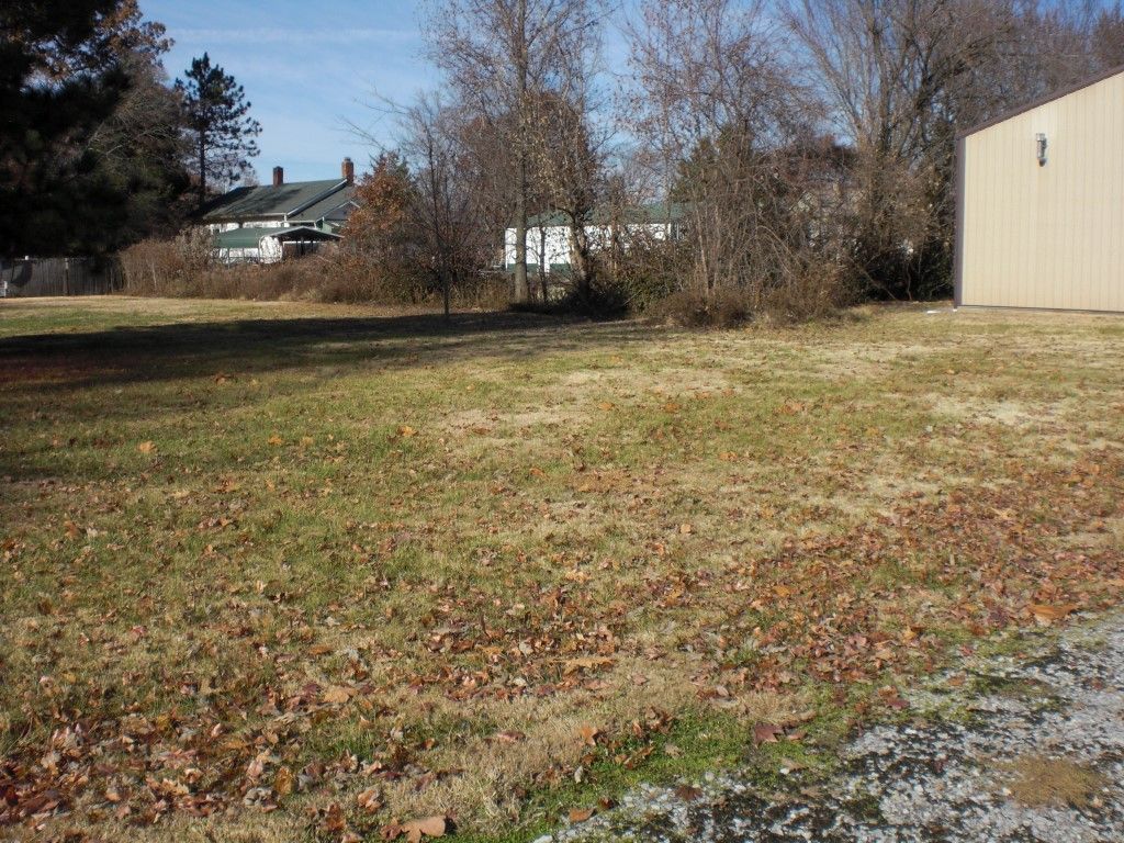 207 S Pershing St, Energy, IL 62933